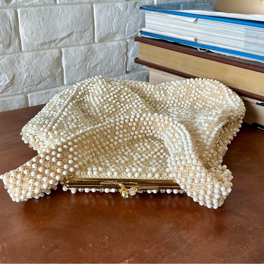 SOLD Vintage 1950s Corde Beade Ecru Ornately Circle Patterned Pearl-Like Beaded - Picture 8 of 16